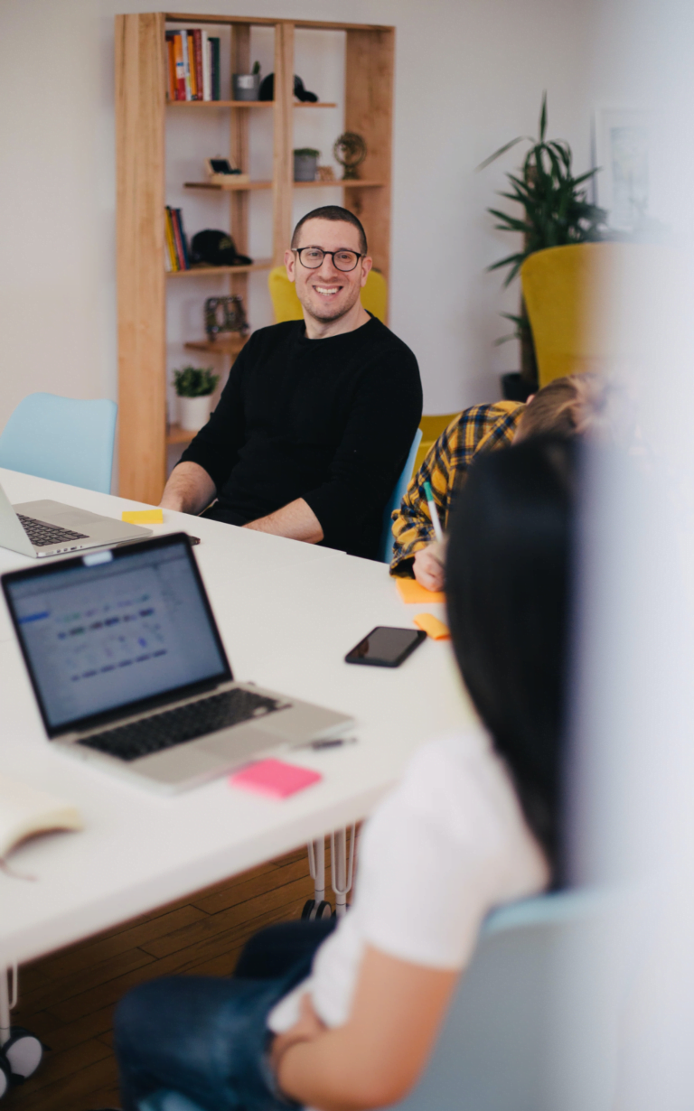 Onsite contract vs. remote team: which is right for you?